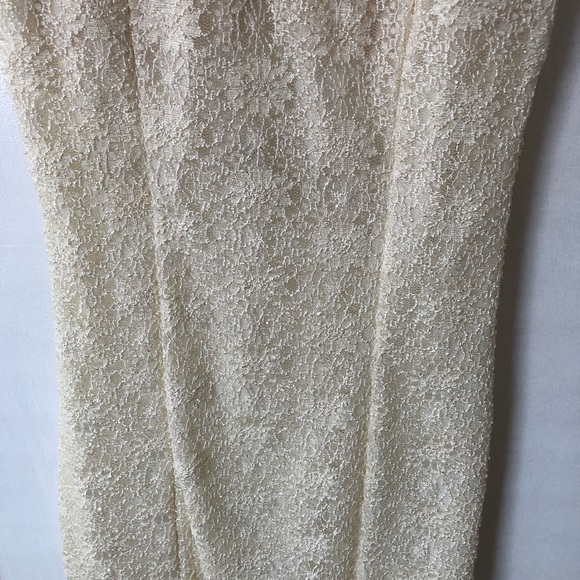 Cream Strapless Body con Dress size S - Picture 4 of 5